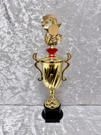 Trofeo Copa Dorada Premium con Diseño Espiral, Estrellas, Diamante Personalizable y Placa Personalizada