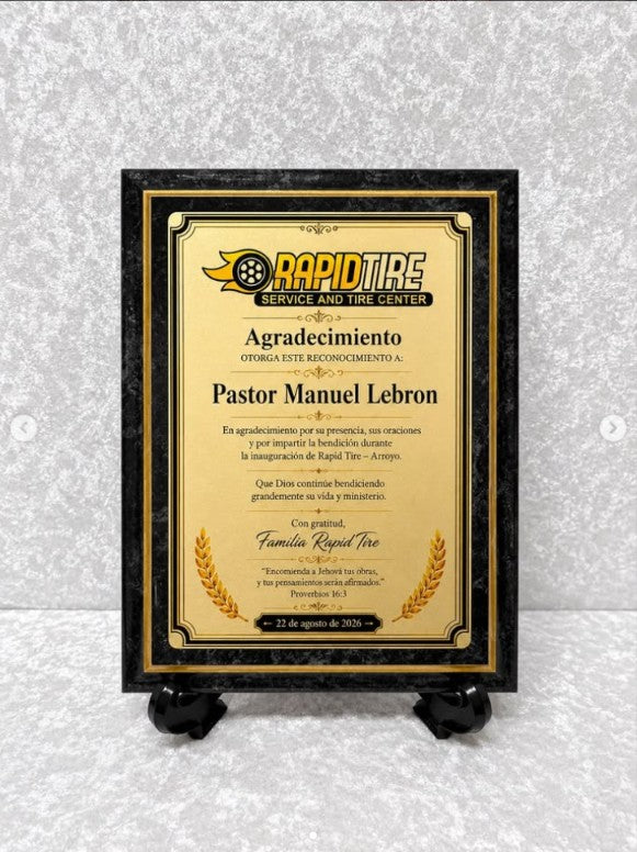 Placa de Agradecimiento Personalizada en Negro y Dorado
