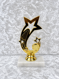 Trofeo Estrella Dorada con Diseño de Estrellas y Placa Personalizable