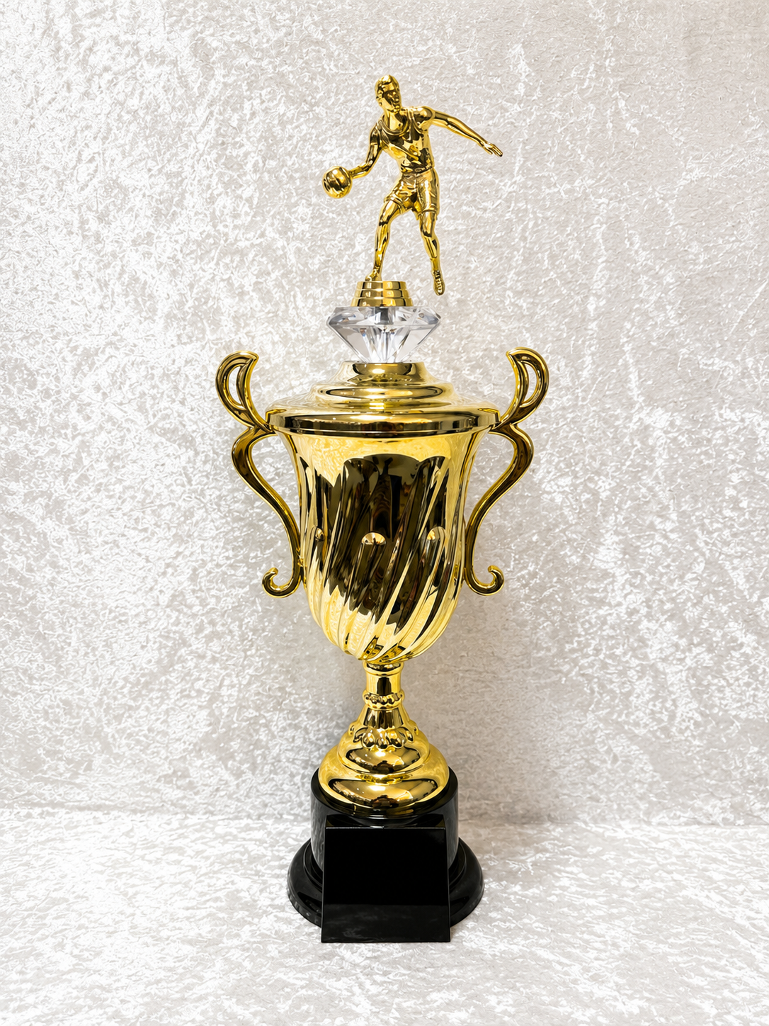 Trofeo Copa de Baloncesto con Jugador y Opciones de Diamante
