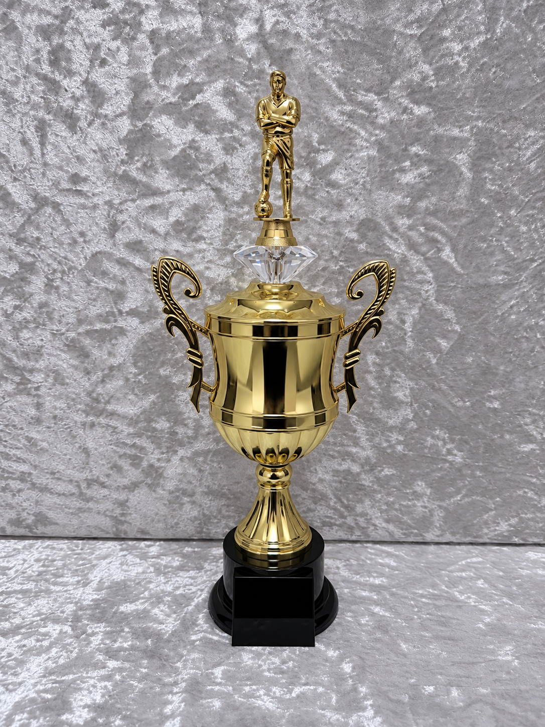 Trofeo Copa Dorada Premium de Fútbol con Jugador, Diamante y Placa Personalizable