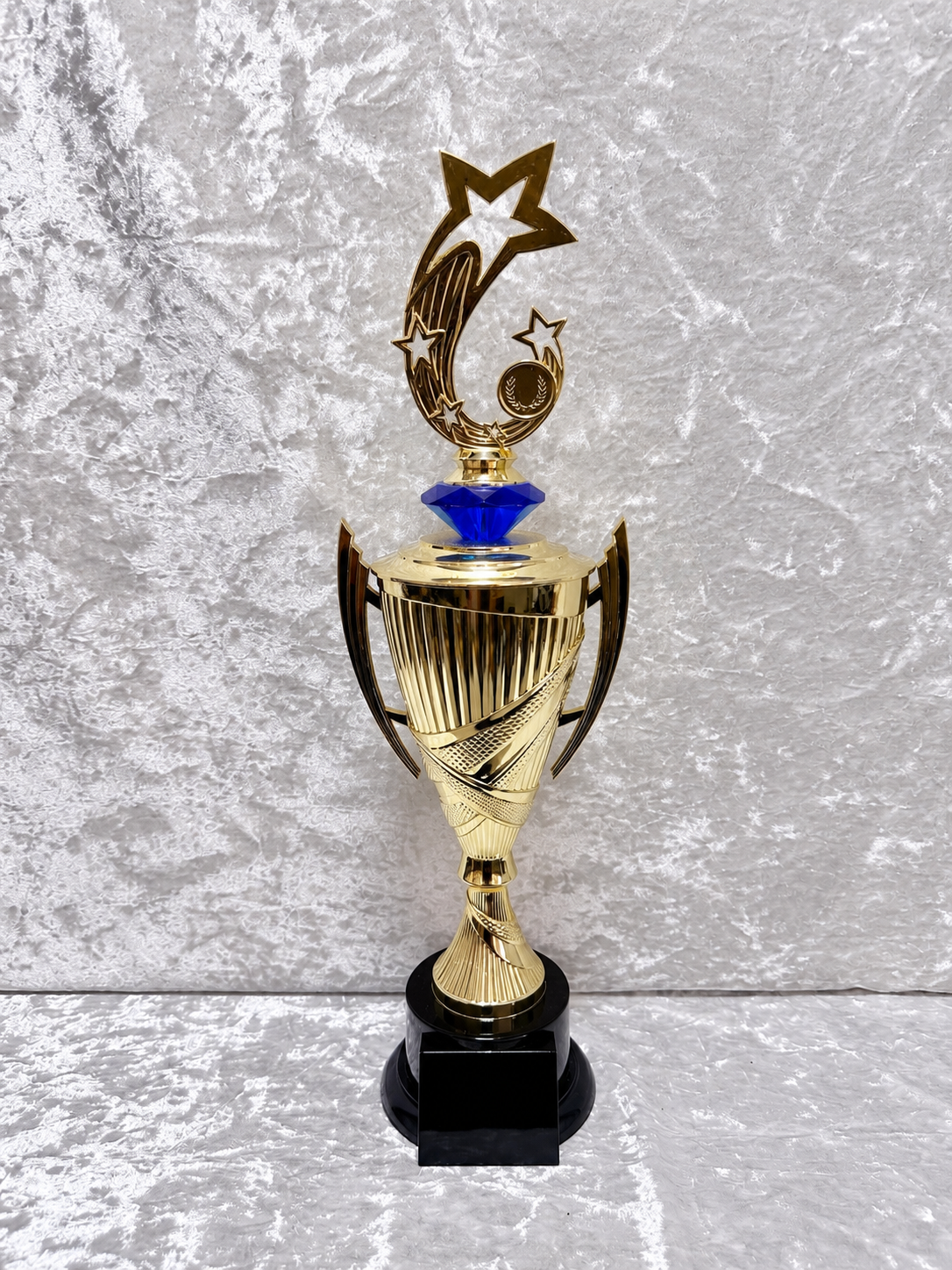 Trofeo Copa Dorada Premium con Estrellas, Disco Personalizable y Diamante