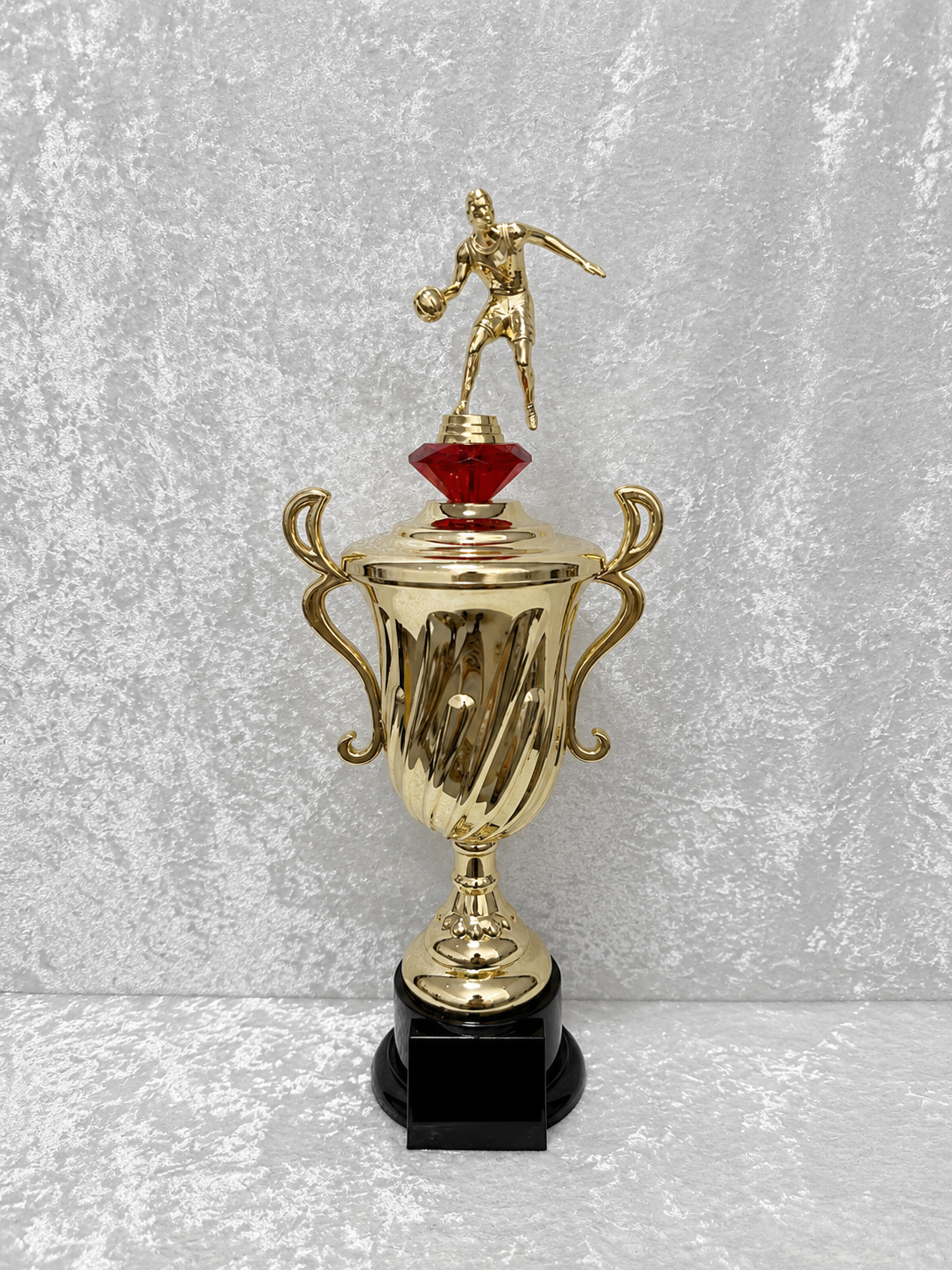 Trofeo Copa de Baloncesto con Jugador y Opciones de Diamante